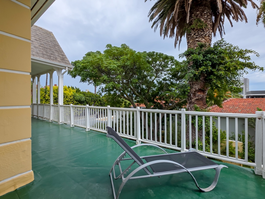 6 Bedroom Property for Sale in Sea Point Western Cape